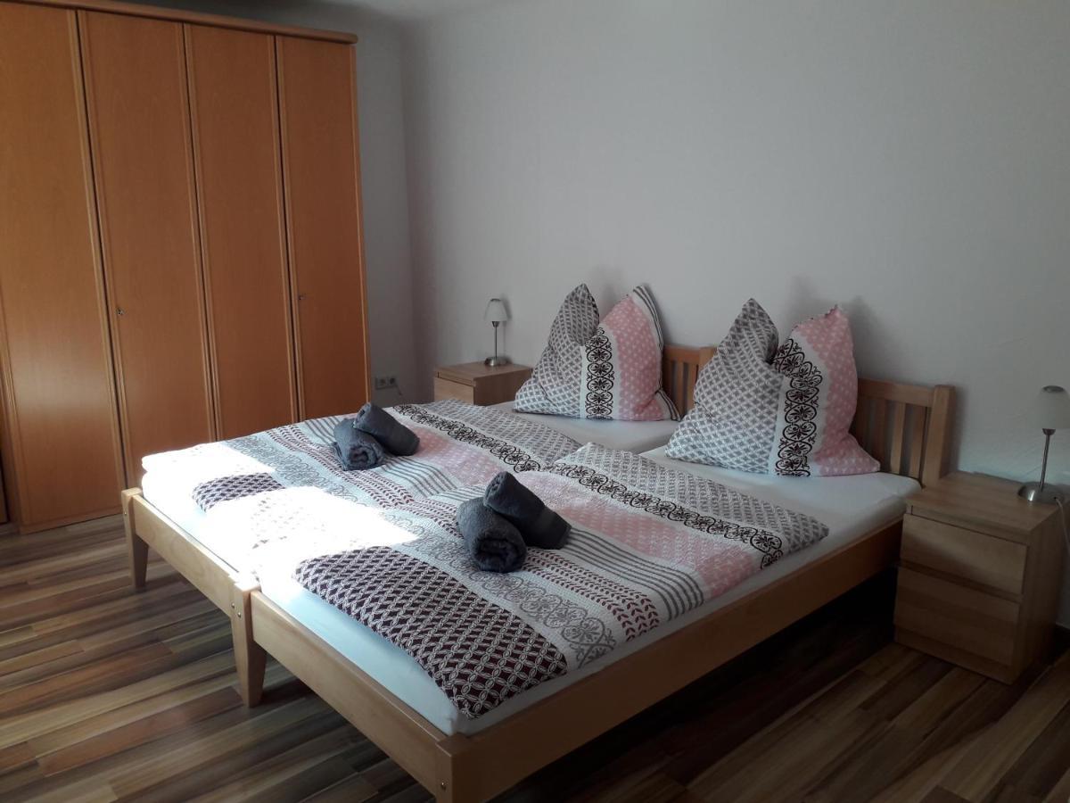 Appartamento Haus Emma Merzig Esterno foto